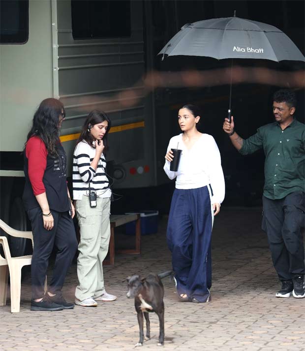 Alia Bhatt snapped shooting for Alpha, days after YRF announced title of its female-led spy-universe film : Bollywood News