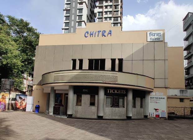 Fire breaks out at Mumbai’s Chitra Cinema, no injuries reported; management issues official statement : Bollywood News Fire breaks out at Mumbai’s Chitra Cinema, no injuries reported; management issues official statement : Bollywood News
