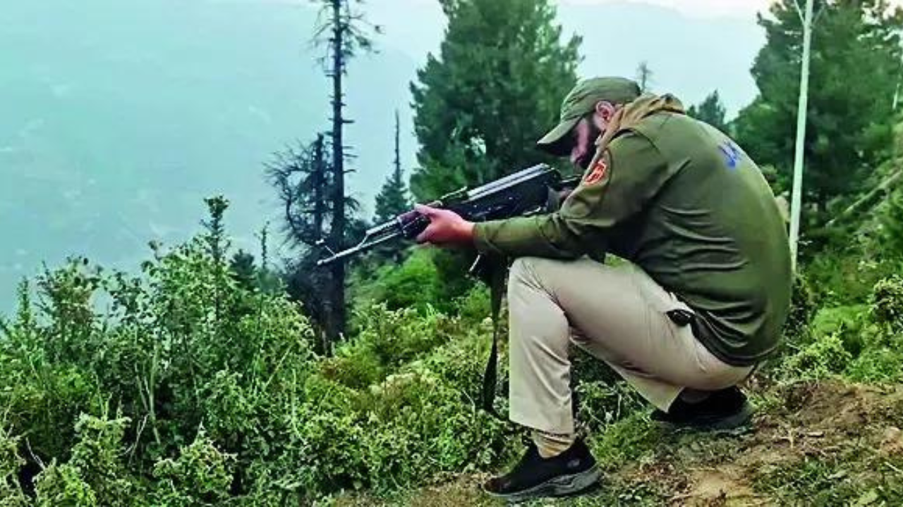 2 terrorists killed in encounter in J&K’s Kupwara in anti-infiltration operation | India News 2 terrorists killed in encounter in J&K’s Kupwara in anti-infiltration operation | India News