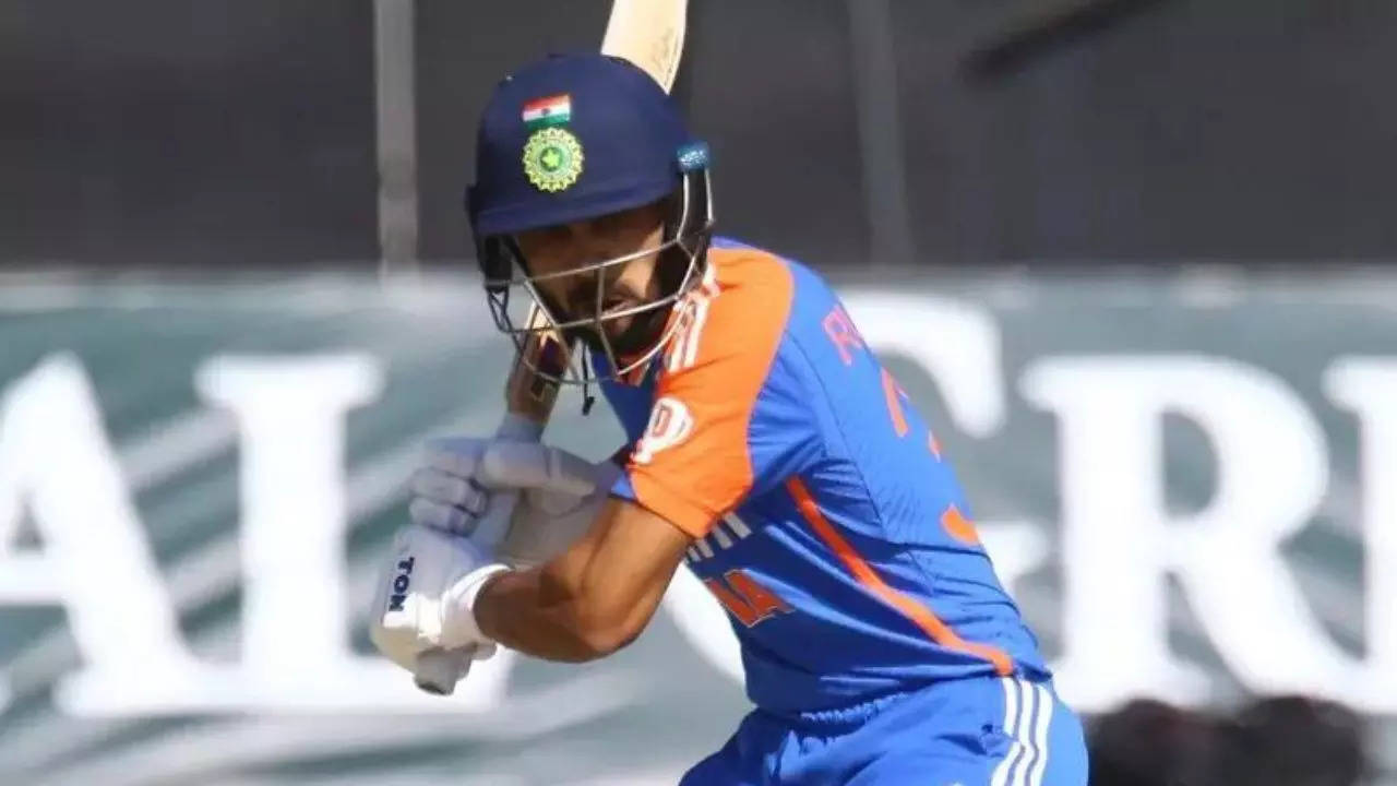 Internet goes berserk after Ruturaj Gaikwad dropped from India’s T20I squad for Sri Lanka series | Cricket News Internet goes berserk after Ruturaj Gaikwad dropped from India’s T20I squad for Sri Lanka series | Cricket News