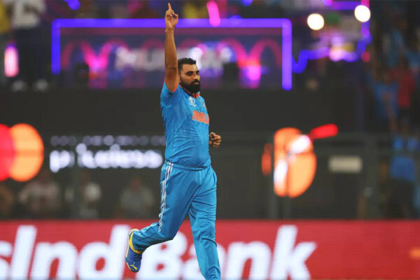 ‘Ye cartoon giri kahin aur chal sakti hai’: Mohammed Shami roasts Inzamam-ul-Haq for ball tampering accusations | Cricket News ‘Ye cartoon giri kahin aur chal sakti hai’: Mohammed Shami roasts Inzamam-ul-Haq for ball tampering accusations | Cricket News