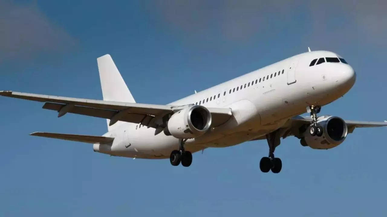 Ensuring airline refunds are being taken care of: Aviation min | India News Ensuring airline refunds are being taken care of: Aviation min | India News