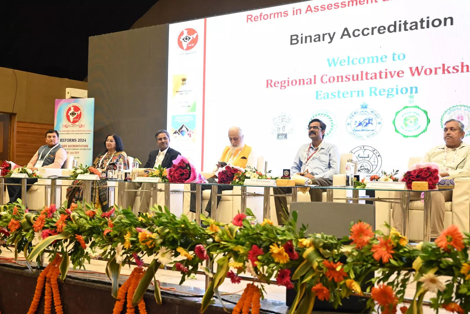 NAAC introduces new Binary Accreditation system for colleges and universities in India, to be launched in September 2024 NAAC introduces new Binary Accreditation system for colleges and universities in India, to be launched in September 2024