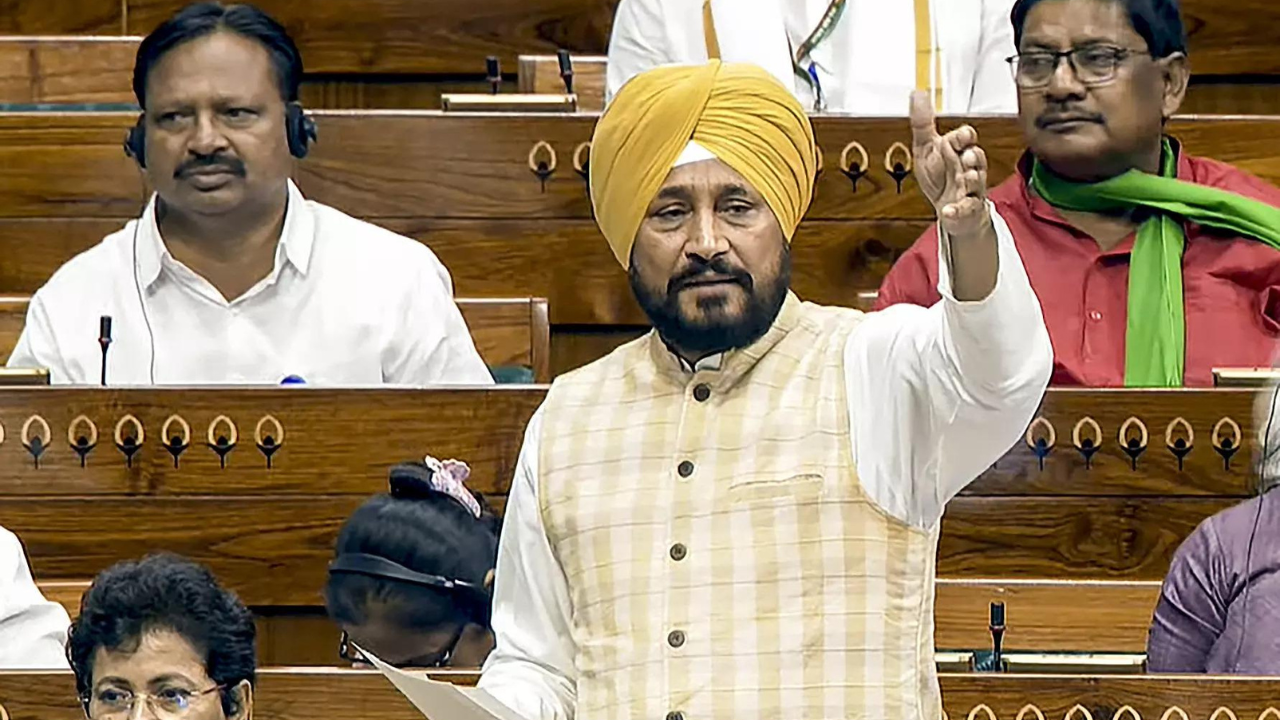 ‘Khalistanion ke saath … ‘: BJP targets Congress over Charanjit Singh Channi’s remark advocating Amritpal Singh | India News ‘Khalistanion ke saath … ‘: BJP targets Congress over Charanjit Singh Channi’s remark advocating Amritpal Singh | India News
