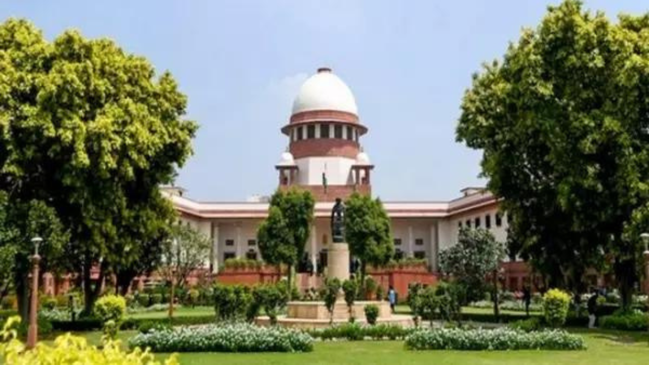 Bill assent denial: Supreme Court seeks responses from West Bengal, Kerala governor offices and Centre | India News Bill assent denial: Supreme Court seeks responses from West Bengal, Kerala governor offices and Centre | India News