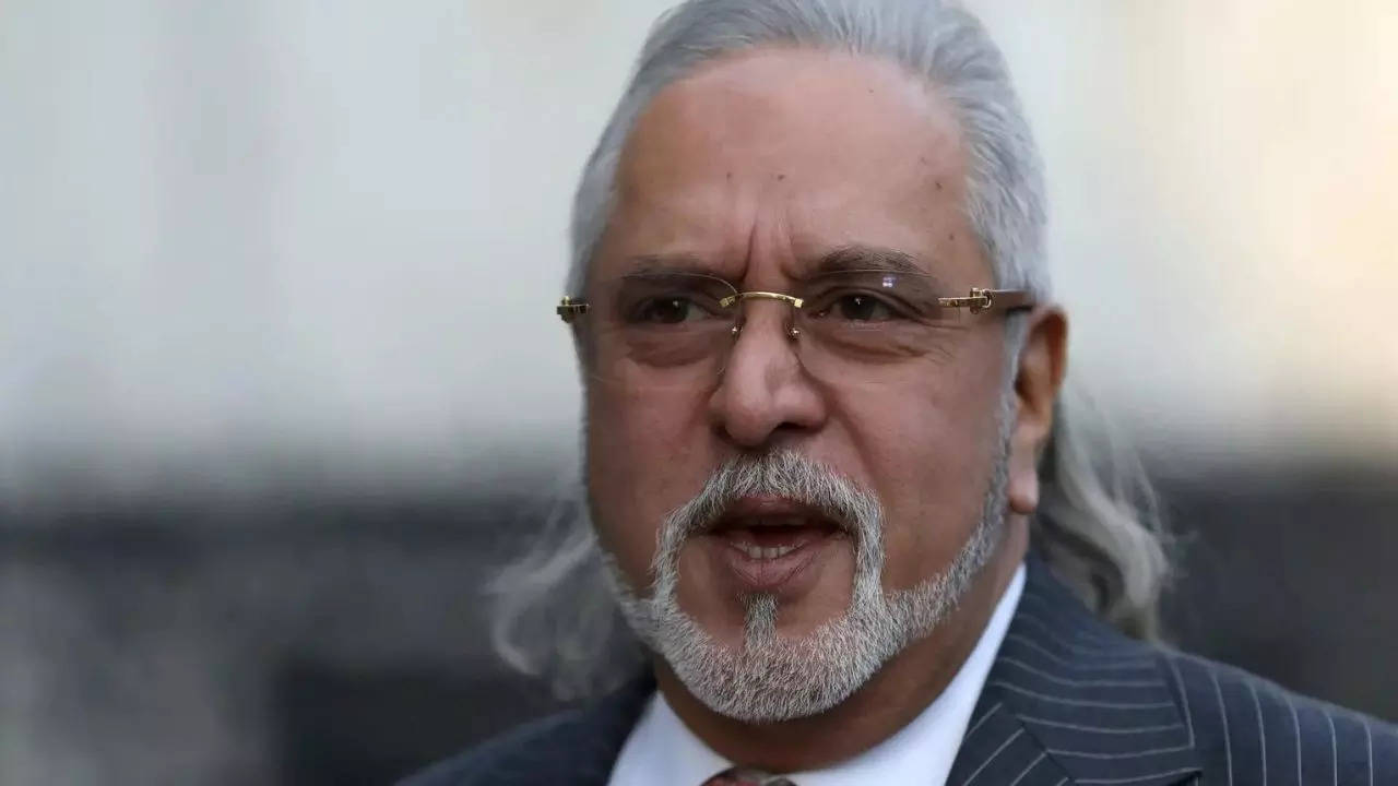 Sebi bars Vijay Mallya from trading in Indian securities markets for 3 years Sebi bars Vijay Mallya from trading in Indian securities markets for 3 years