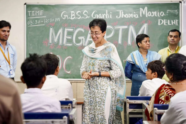 Delhi Government and MCD Schools Conduct Mega Parent-Teacher Meeting Delhi Government and MCD Schools Conduct Mega Parent-Teacher Meeting