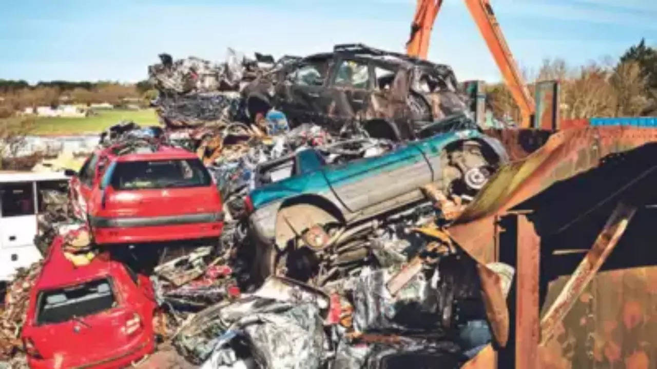Scrap your old vehicle and save big! Delhi govt proposes 20% registration tax discount scheme: Details Scrap your old vehicle and save big! Delhi govt proposes 20% registration tax discount scheme: Details