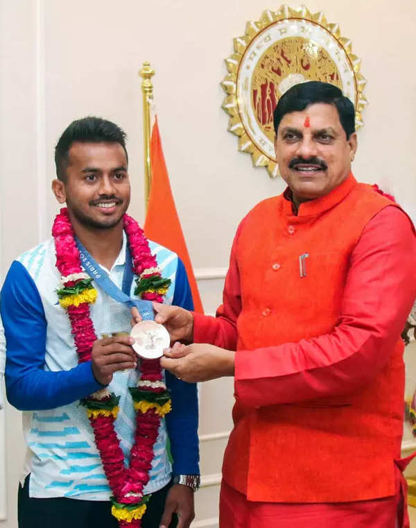 Time for Hockey India to build on Olympic success, introduce ‘central contracts’ for players | Hockey News Time for Hockey India to build on Olympic success, introduce ‘central contracts’ for players | Hockey News