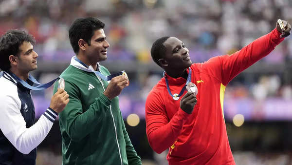 From a javelin made of bamboo stick to Olympic gold in Paris, Pakistan’s Arshad Nadeem is living a dream | Paris Olympics 2024 News From a javelin made of bamboo stick to Olympic gold in Paris, Pakistan’s Arshad Nadeem is living a dream | Paris Olympics 2024 News
