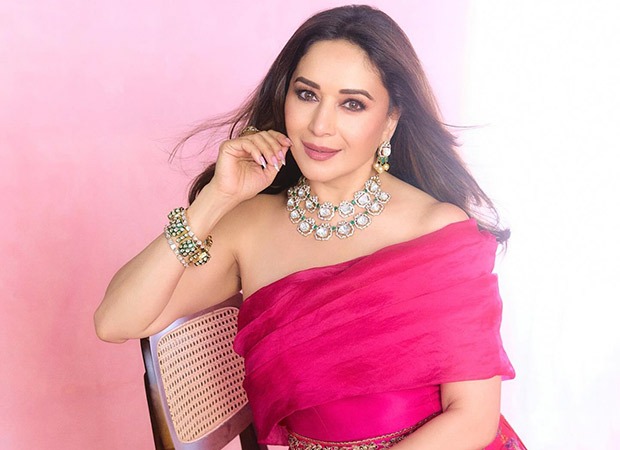 Madhuri Dixit announces US tour ahead of her 40 year anniversary in showbiz; exciting deets inside! : Bollywood News Madhuri Dixit announces US tour ahead of her 40 year anniversary in showbiz; exciting deets inside! : Bollywood News