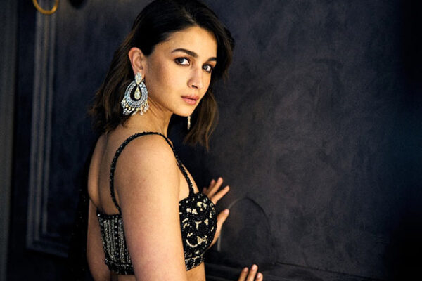 Alia Bhatt shares powerful note on prioritizing women’s safety in the workplace : Bollywood News