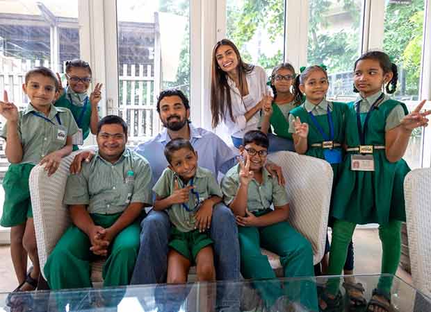 Athiya Shetty and KL Rahul come together to raise funds for Vipla Foundation : Bollywood News Athiya Shetty and KL Rahul come together to raise funds for Vipla Foundation : Bollywood News