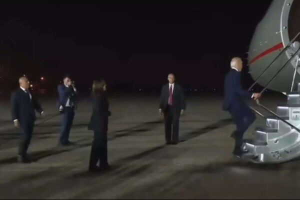 Joe Biden: Did Joe Biden enter empty plane carrying American prisoners from Russia? White House clarifies