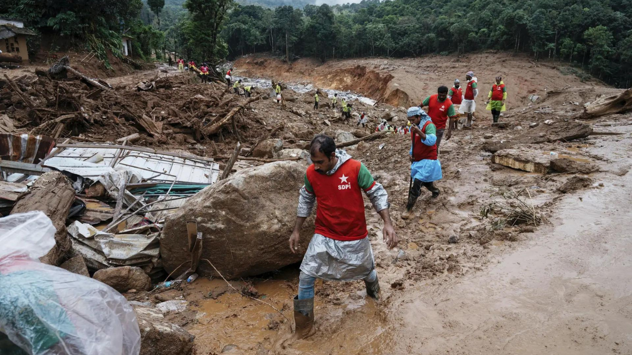 Monsoon mayhem: Torrential rains wreak havoc across India; IMD predicts more downpours | India News Monsoon mayhem: Torrential rains wreak havoc across India; IMD predicts more downpours | India News