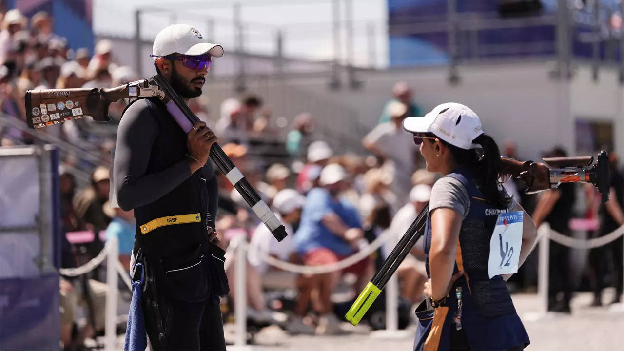 India’s Maheshwari Chauhan-Anant Jeet Singh Naruka pair misses bronze by whisker in skeet mixed team event | Paris Olympics 2024 News