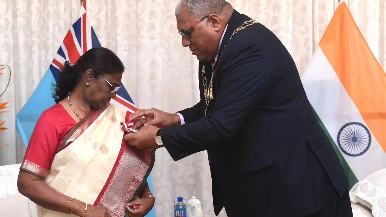 President Droupadi Murmu receives Fiji’s highest civilian award | India News President Droupadi Murmu receives Fiji’s highest civilian award | India News