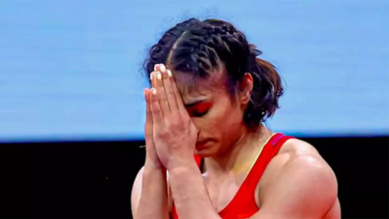 Vinesh Phogat becomes first Indian woman wrestler to reach Olympic final, assures at least a silver | Paris Olympics 2024 News Vinesh Phogat becomes first Indian woman wrestler to reach Olympic final, assures at least a silver | Paris Olympics 2024 News