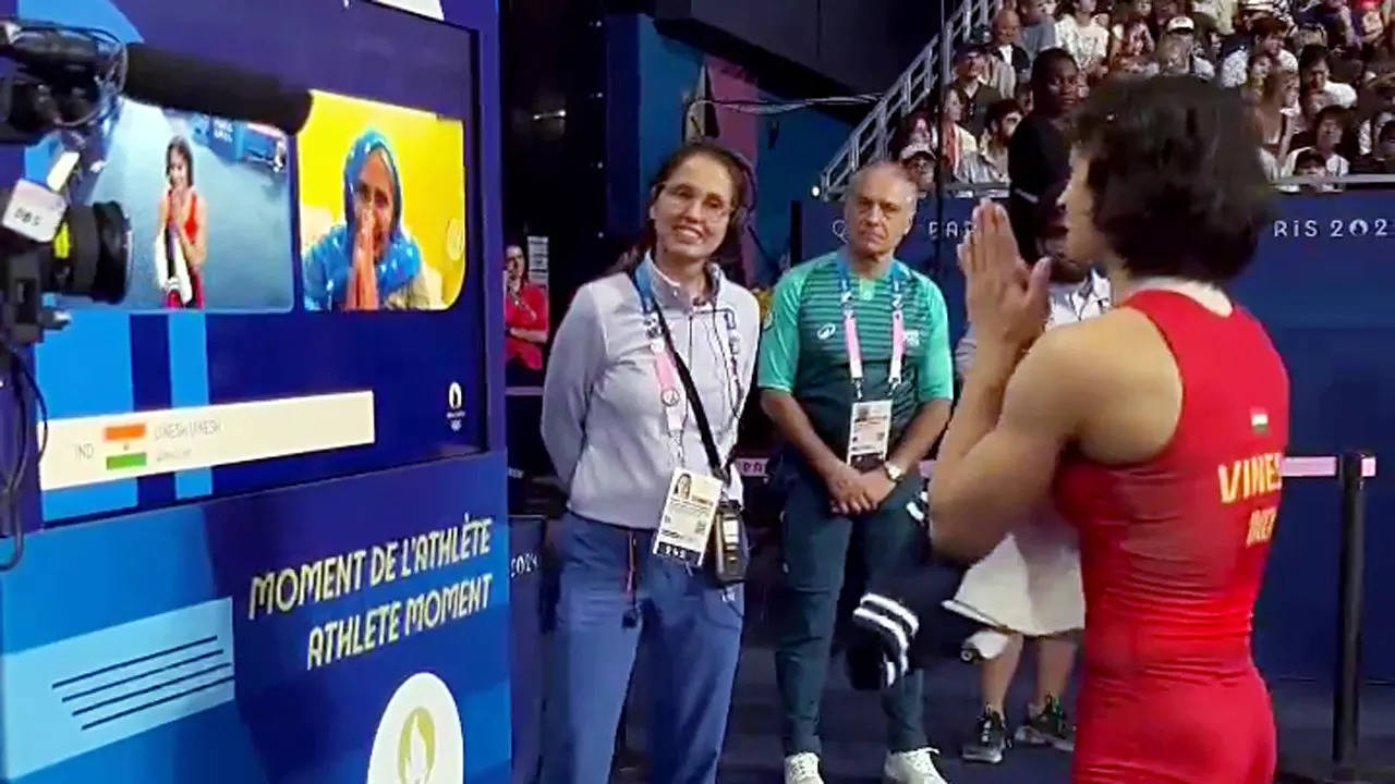 ‘Gold lana hai! Gold’: Vinesh Phogat’s promise to her mother after reaching Paris Olympics wrestling final – WATCH | Paris Olympics 2024 News