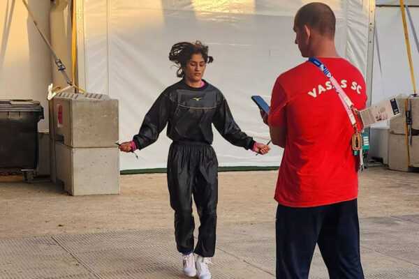 What drastic steps were taken to cut Vinesh Phogat’s weight: Dr Dinshaw Pardiwala explains | Paris Olympics 2024 News