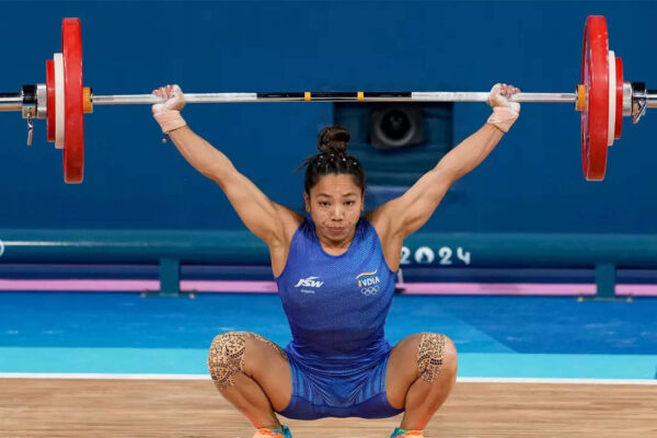 Mirabai Chanu misses out on second successive Olympic medal, finishes 4th at Paris Games | Paris Olympics 2024 News Mirabai Chanu misses out on second successive Olympic medal, finishes 4th at Paris Games | Paris Olympics 2024 News