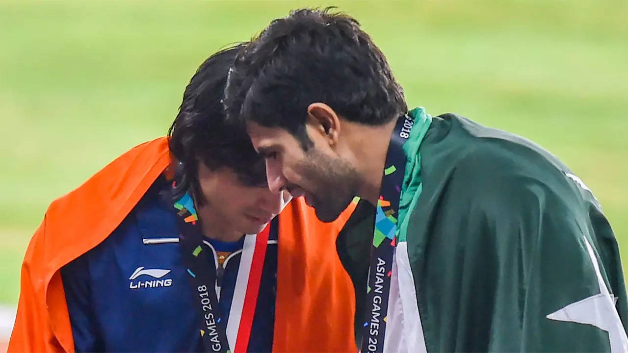 Neeraj Chopra and Arshad Nadeem show sport is beyond boundaries: Harbhajan Singh | Paris Olympics 2024 News Neeraj Chopra and Arshad Nadeem show sport is beyond boundaries: Harbhajan Singh | Paris Olympics 2024 News