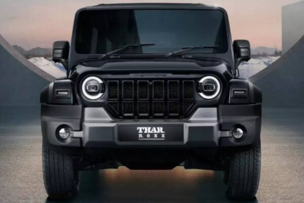 Mahindra Thar Roxx fascia revealed in new teaser, launch on 15 Aug: Details Mahindra Thar Roxx fascia revealed in new teaser, launch on 15 Aug: Details