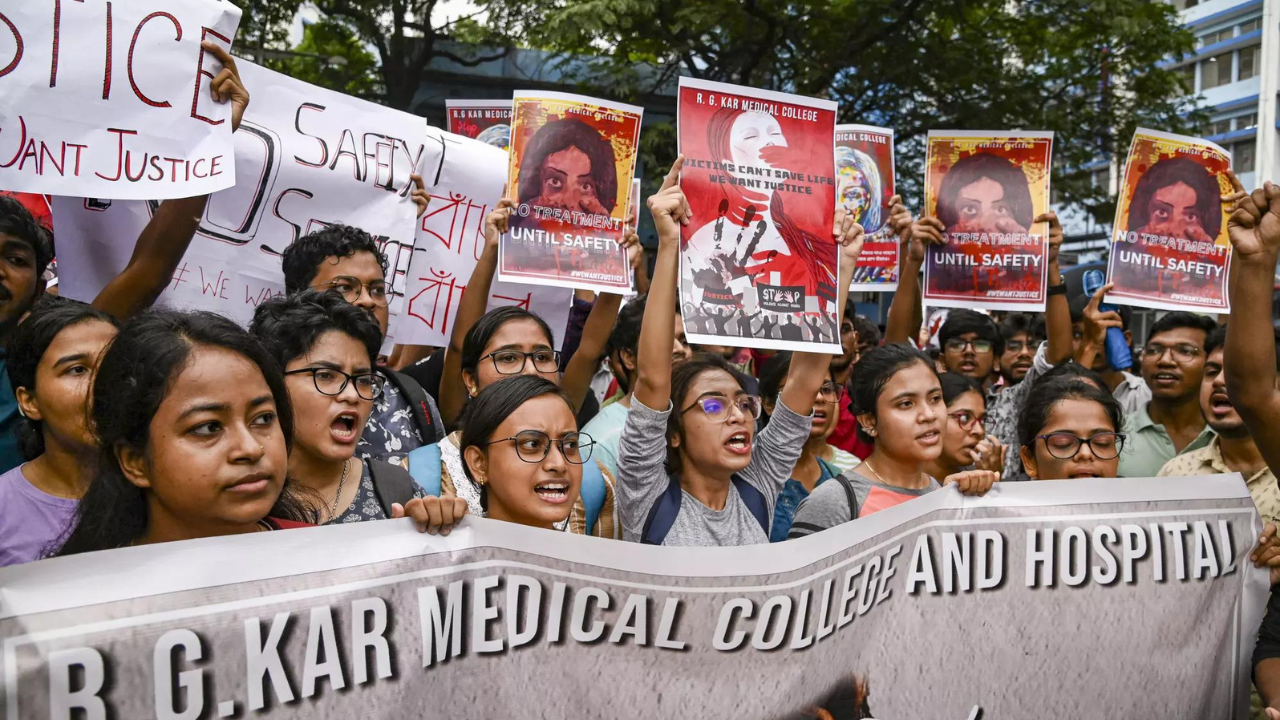 Kolkata doctor murder: IMA gives 48-hour ultimatum to initiate impartial probe, warns of nationwide protests | India News Kolkata doctor murder: IMA gives 48-hour ultimatum to initiate impartial probe, warns of nationwide protests | India News