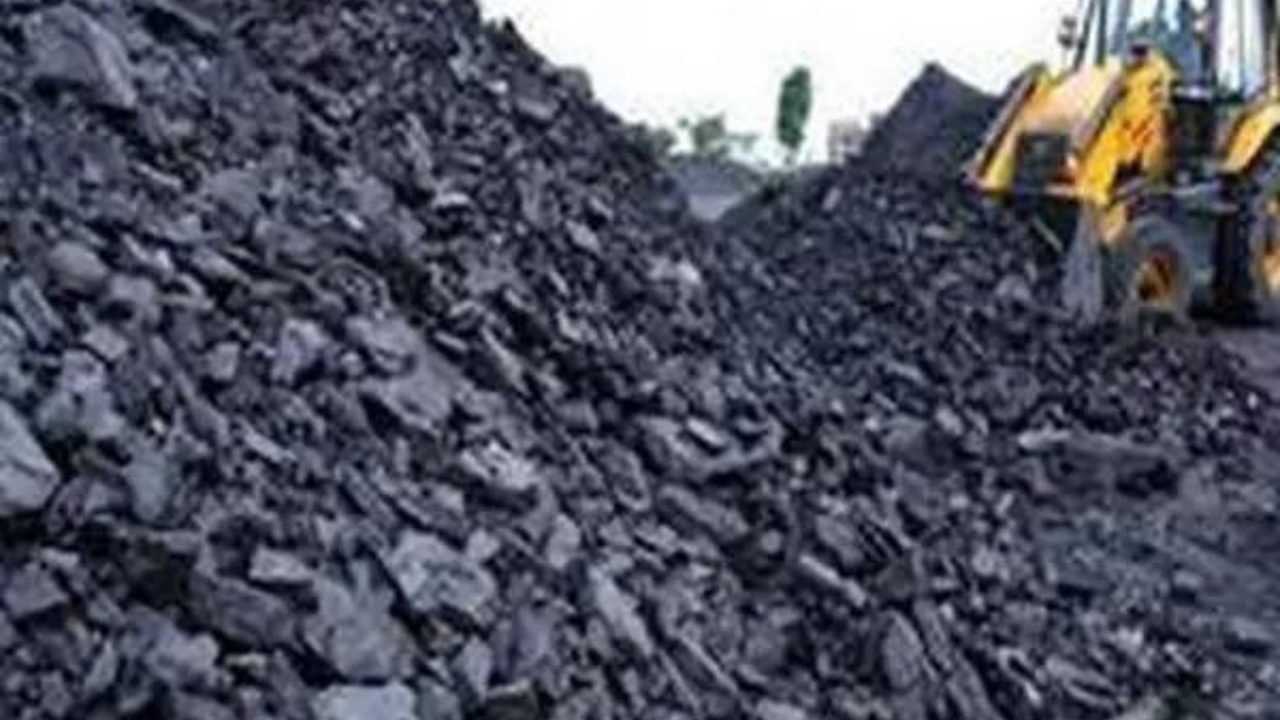 Coal Imports: India’s coal imports rise by 6 per cent to 75.26 MT in April-June Coal Imports: India’s coal imports rise by 6 per cent to 75.26 MT in April-June