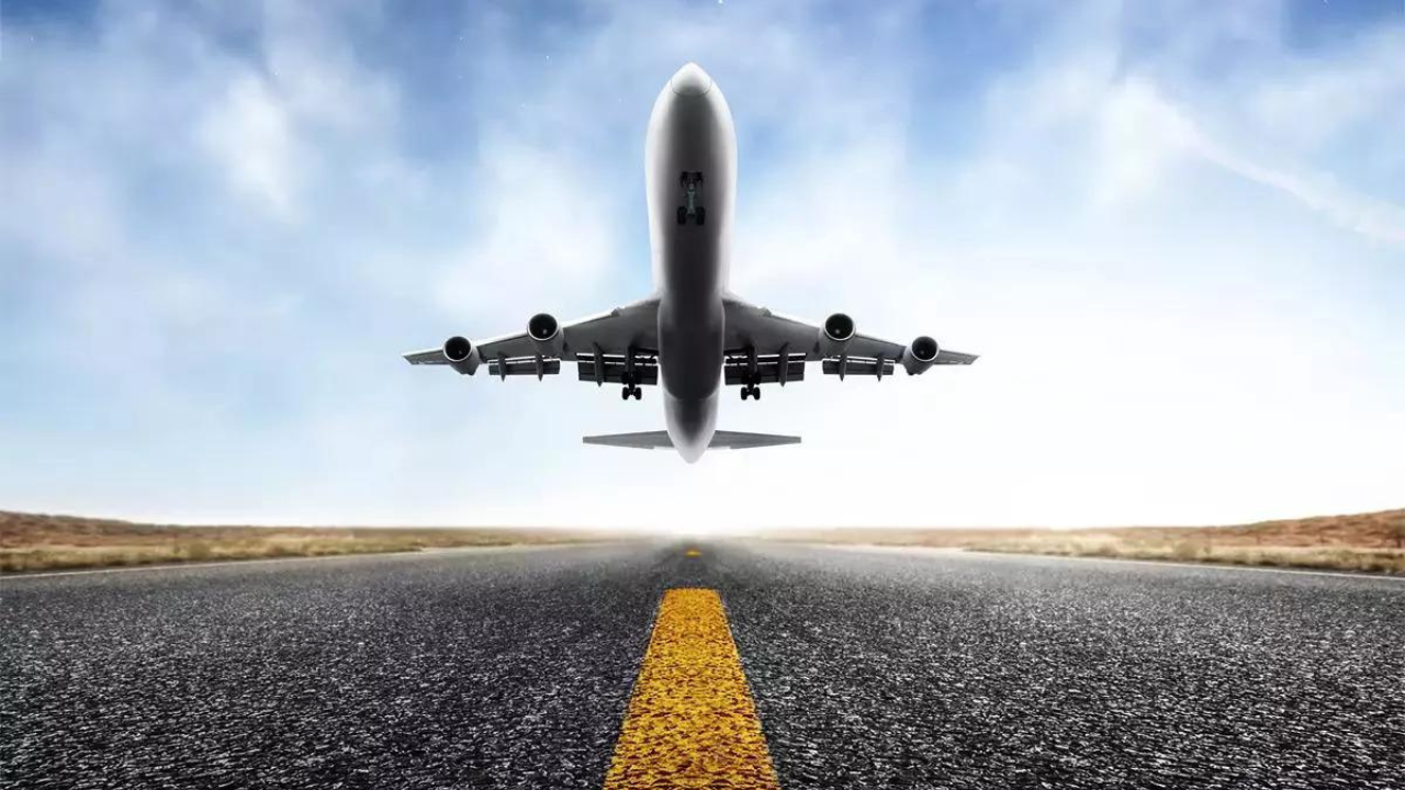 Aircraft crashes in Madhya Pradesh’s Guna, pilots injured | India News Aircraft crashes in Madhya Pradesh’s Guna, pilots injured | India News
