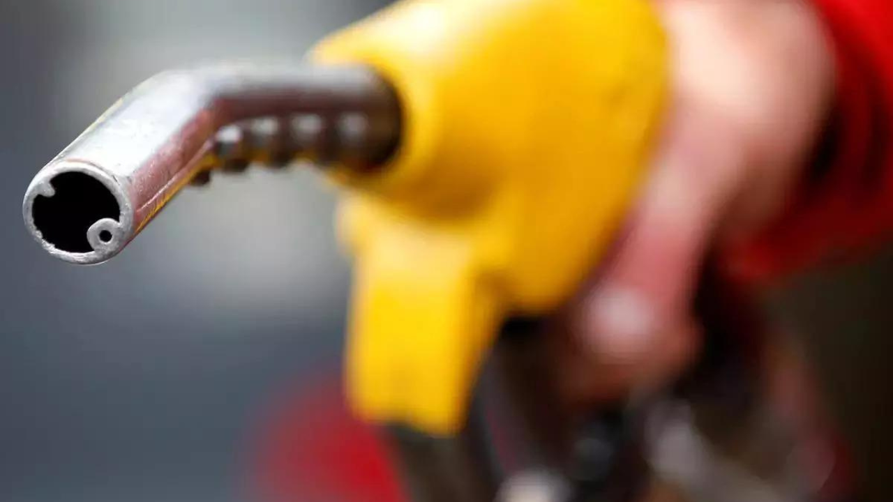 Government moves to ready ground for 5% ethanol mix in diesel | India News Government moves to ready ground for 5% ethanol mix in diesel | India News