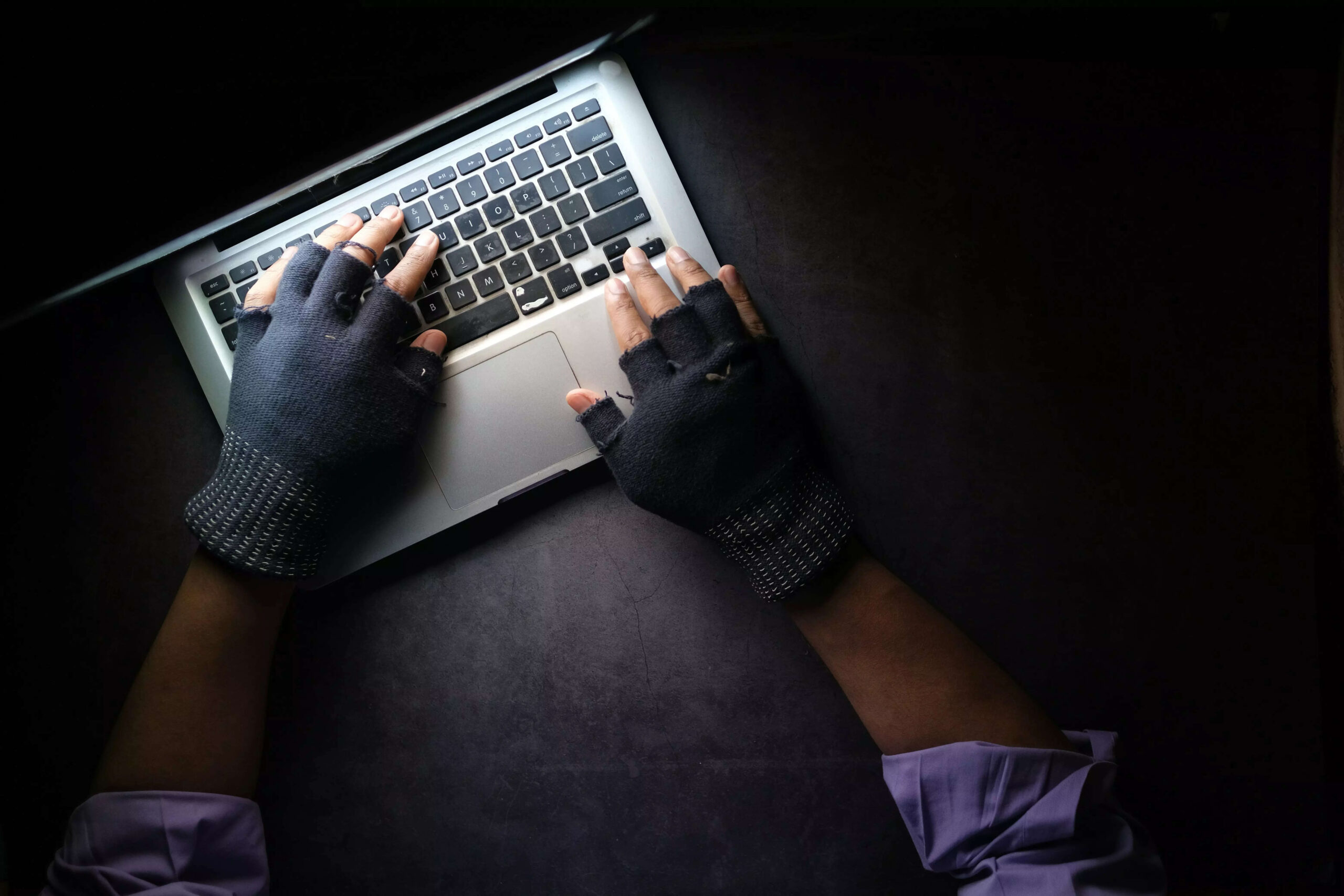 Amazon and Microsoft complaints lead to CBI filing FIR against 10 call centres in India Amazon and Microsoft complaints lead to CBI filing FIR against 10 call centres in India