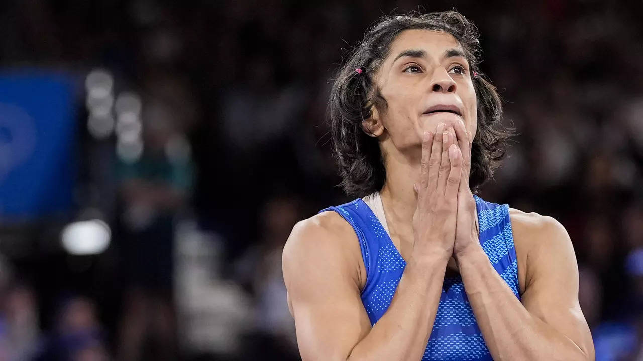 Vinesh Phogat CAS Hearing Verdict Live Updates: India awaits verdict on Vinesh’s appeal against disqualification Vinesh Phogat CAS Hearing Verdict Live Updates: India awaits verdict on Vinesh’s appeal against disqualification