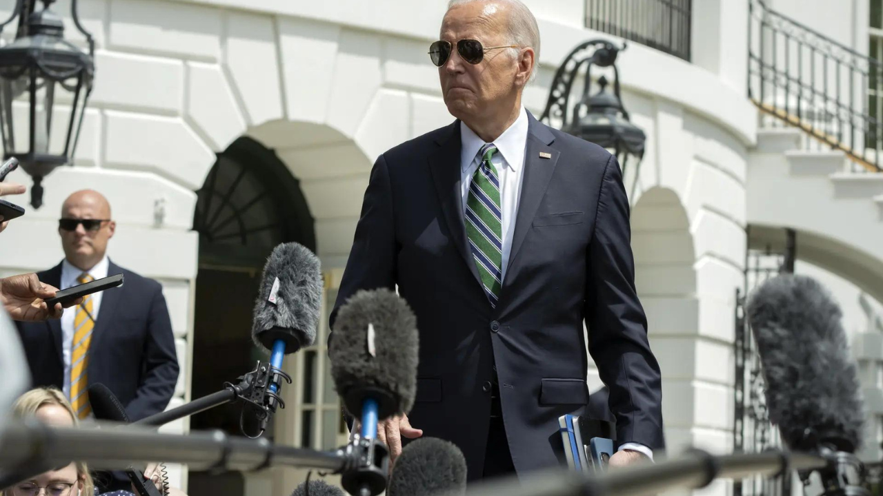 Joe Biden: Biden says he would attend Trump inauguration if he wins: ‘I have good manners’ Joe Biden: Biden says he would attend Trump inauguration if he wins: ‘I have good manners’