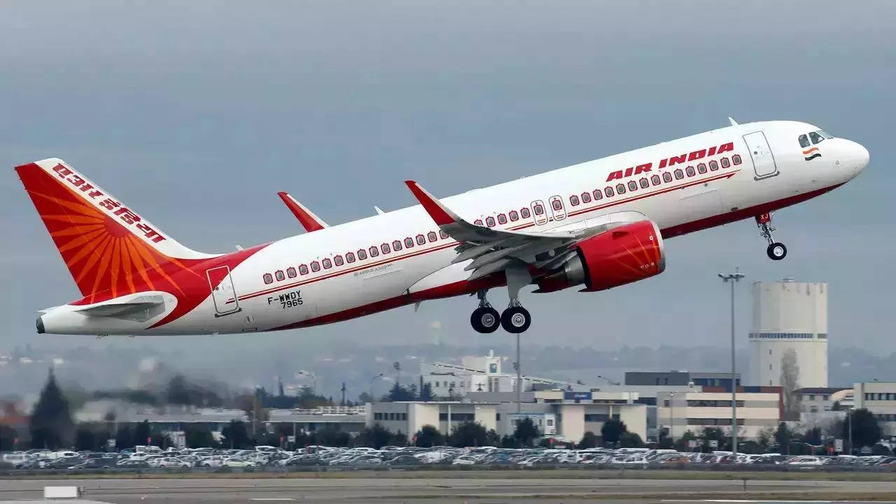 Cabin pressurisation snag: AI London-bound flight returns to Mumbai 3 hours after take off Cabin pressurisation snag: AI London-bound flight returns to Mumbai 3 hours after take off