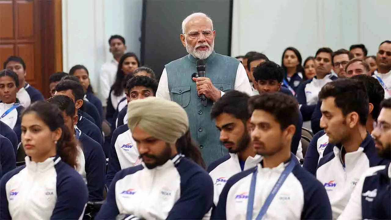 ‘It is an honour…’: PM Modi after meeting Indian contingent of Paris Olympics | Paris Olympics 2024 News ‘It is an honour…’: PM Modi after meeting Indian contingent of Paris Olympics | Paris Olympics 2024 News