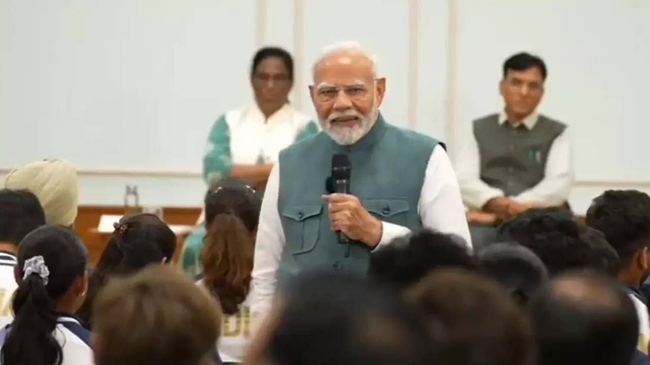 You are an important part of my 2036 team, helping India host the Olympics: PM Narendra Modi to Paris 2024 Olympians | Paris Olympics 2024 News You are an important part of my 2036 team, helping India host the Olympics: PM Narendra Modi to Paris 2024 Olympians | Paris Olympics 2024 News