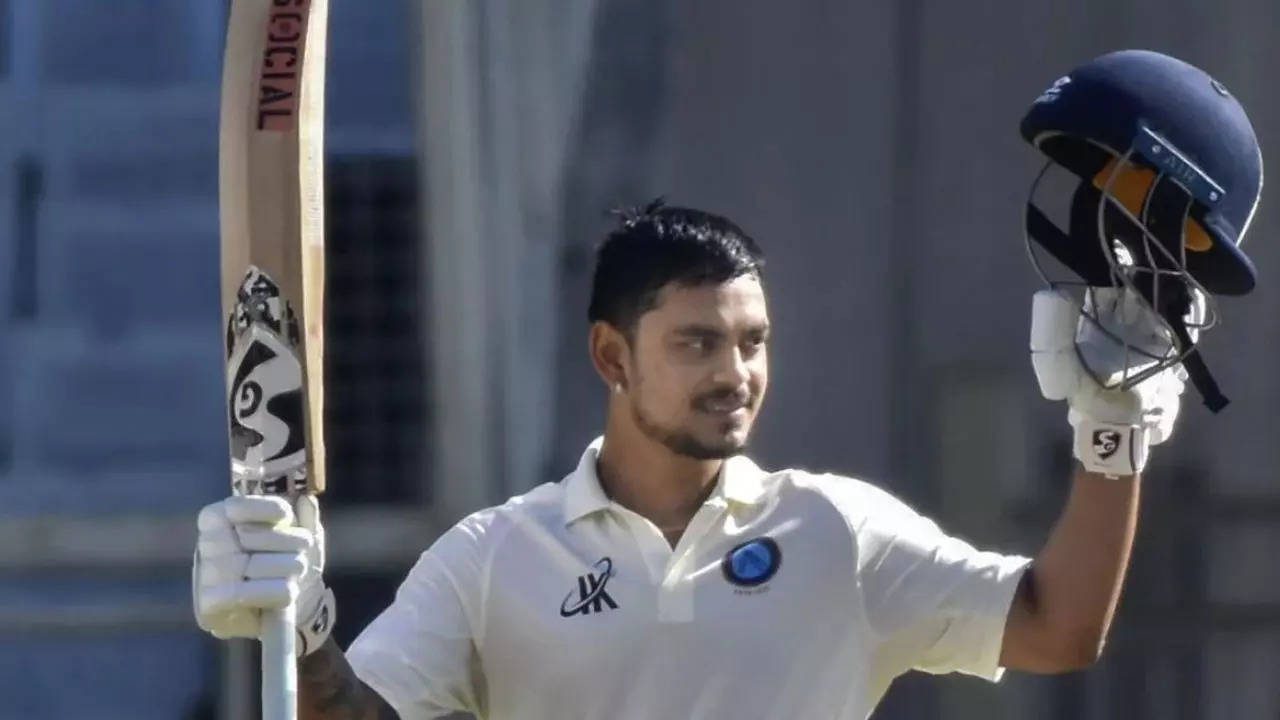 Ahead of Bangladesh Tests, Ishan Kishan dazzles with 86-ball ton on red-ball return. Watch | Cricket News Ahead of Bangladesh Tests, Ishan Kishan dazzles with 86-ball ton on red-ball return. Watch | Cricket News