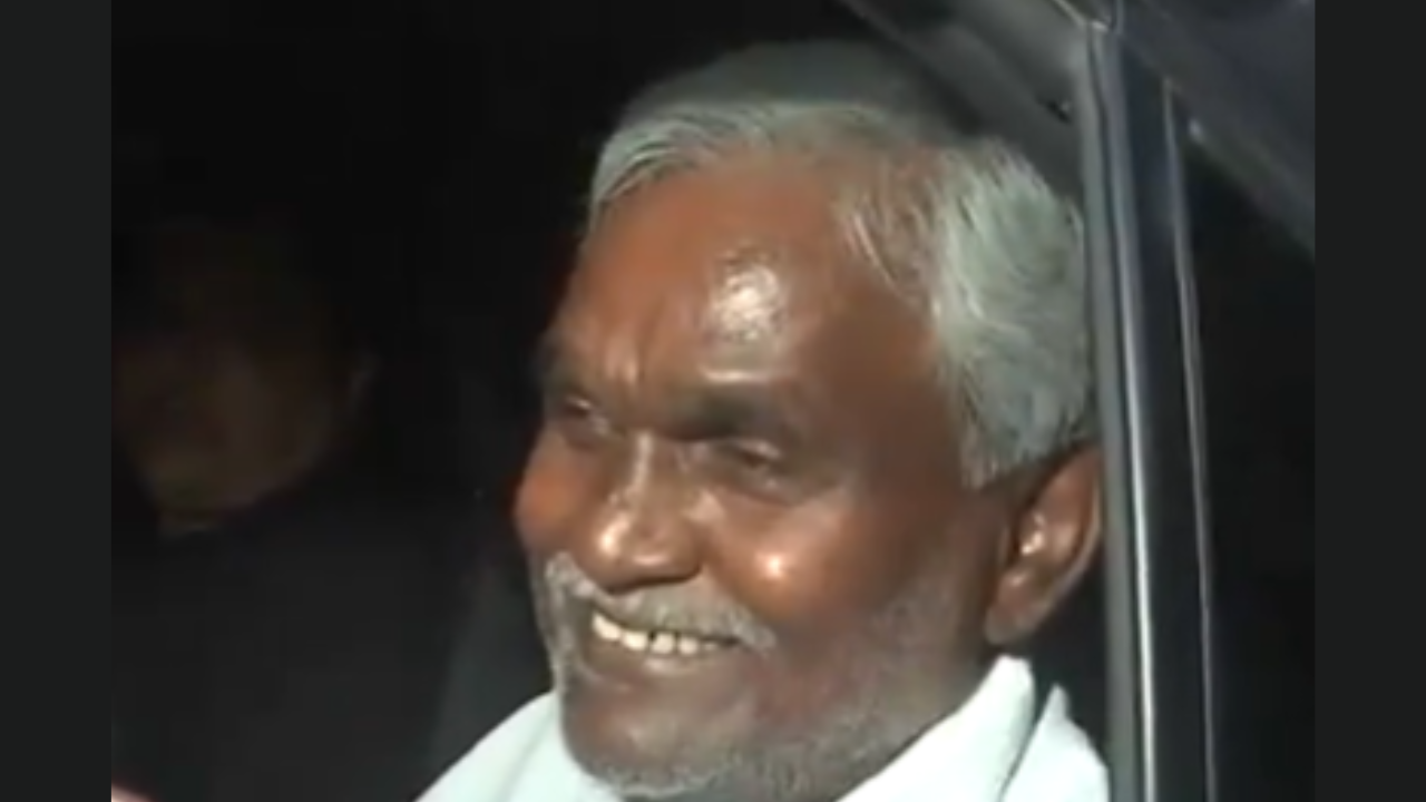 ‘Hum jahan par hain …’: Ex-Jharkhand CM Champai Soren reacts to joining BJP rumors | India News
