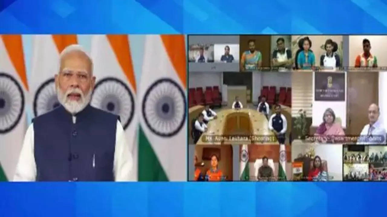 WATCH: Prime Minister Narendra Modi interacts with India’s Paris Paralympic delegation | Paris Olympics 2024 News WATCH: Prime Minister Narendra Modi interacts with India’s Paris Paralympic delegation | Paris Olympics 2024 News