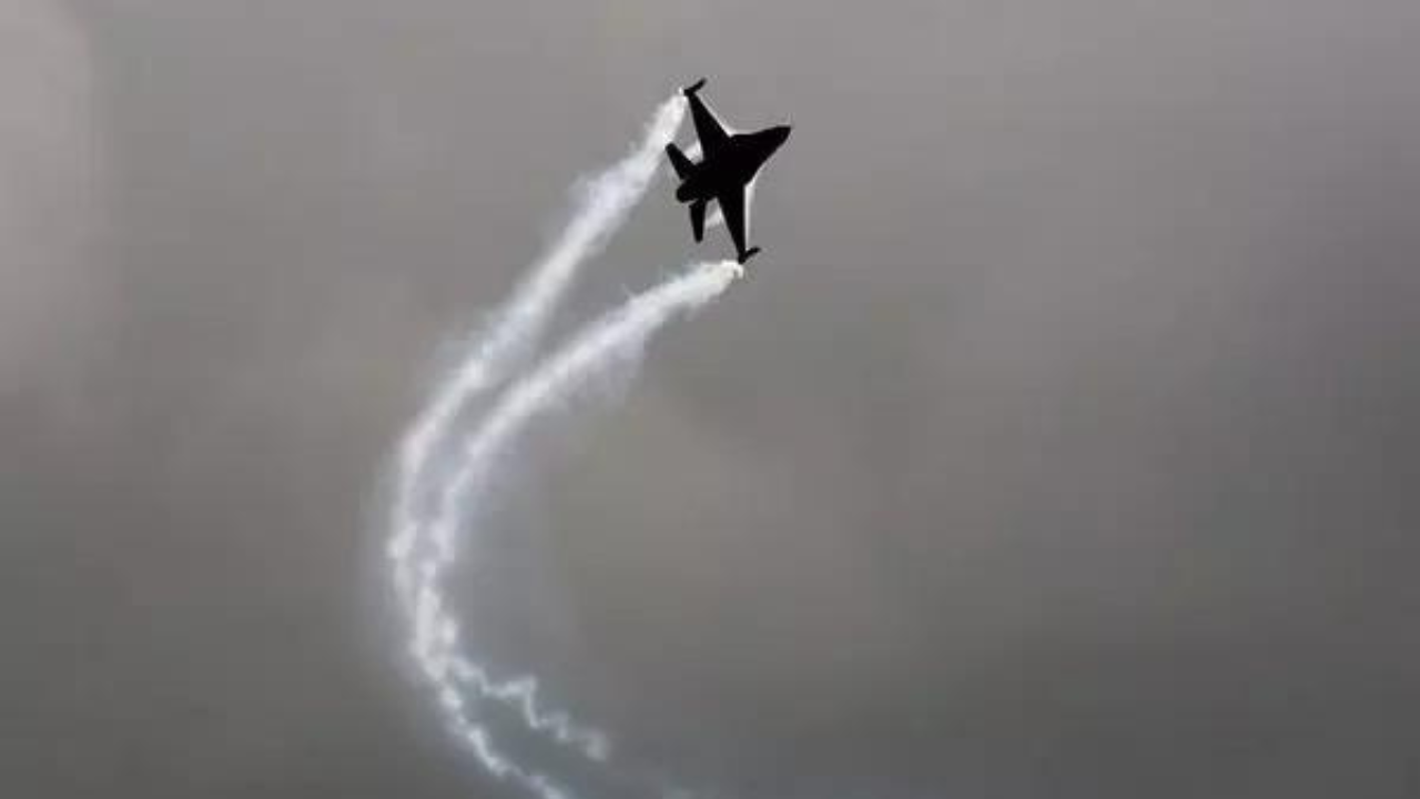 Training aircraft goes missing mid-air in Jharkhand’s Saraikela; search operation launched | India News Training aircraft goes missing mid-air in Jharkhand’s Saraikela; search operation launched | India News