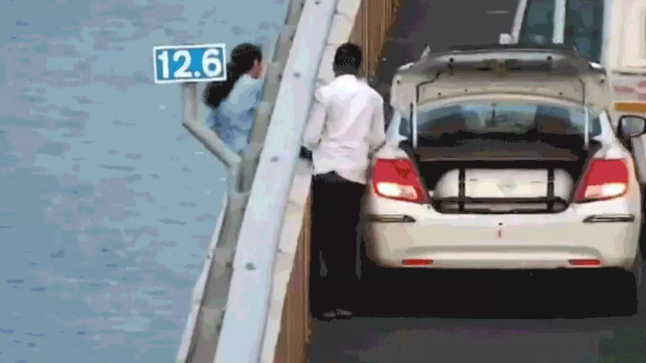 Mumbai ‘Spiderman’ pulls off a hair-raising rescue | India News Mumbai ‘Spiderman’ pulls off a hair-raising rescue | India News