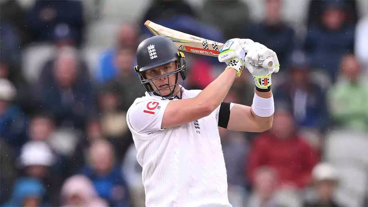 England 273/6 in 64.1 Overs | England vs Sri Lanka Live Score, 1st Test Day 3: England aim to increase lead against Sri Lanka