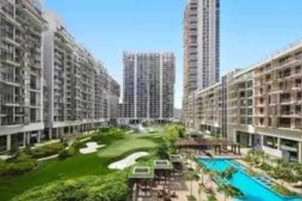 Suraksha Group invests Rs 250 crore in Jaypee Infratech, secures Rs 3,000 crore loan to complete 20k flats