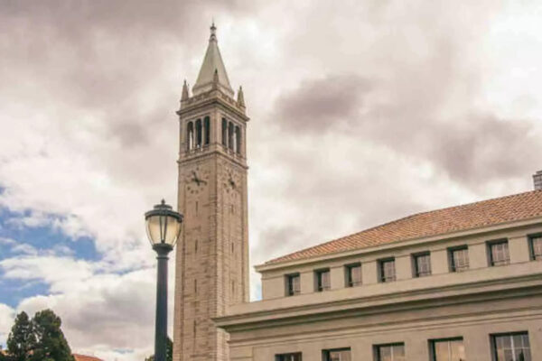 Studying Arts and Humanities at Stanford University vs. UC Berkeley: Which is Better for You?