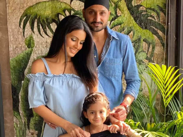 Top Cricket-Bollywood power couples: From Virat Kohli-Anushka Sharma to Zaheer Khan-Sagarika Ghatge | Off the field News