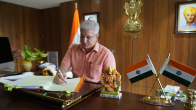 After Laxman and Bharat, Kejriwal’s ‘Hanuman’ Kailash Gahlot vows to clear all pending work after taking charge | India News After Laxman and Bharat, Kejriwal’s ‘Hanuman’ Kailash Gahlot vows to clear all pending work after taking charge | India News
