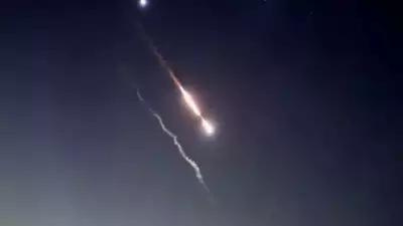 Russia thwarts large-scale drone attack by Ukraine, shot down over 150 drones Russia thwarts large-scale drone attack by Ukraine, shot down over 150 drones