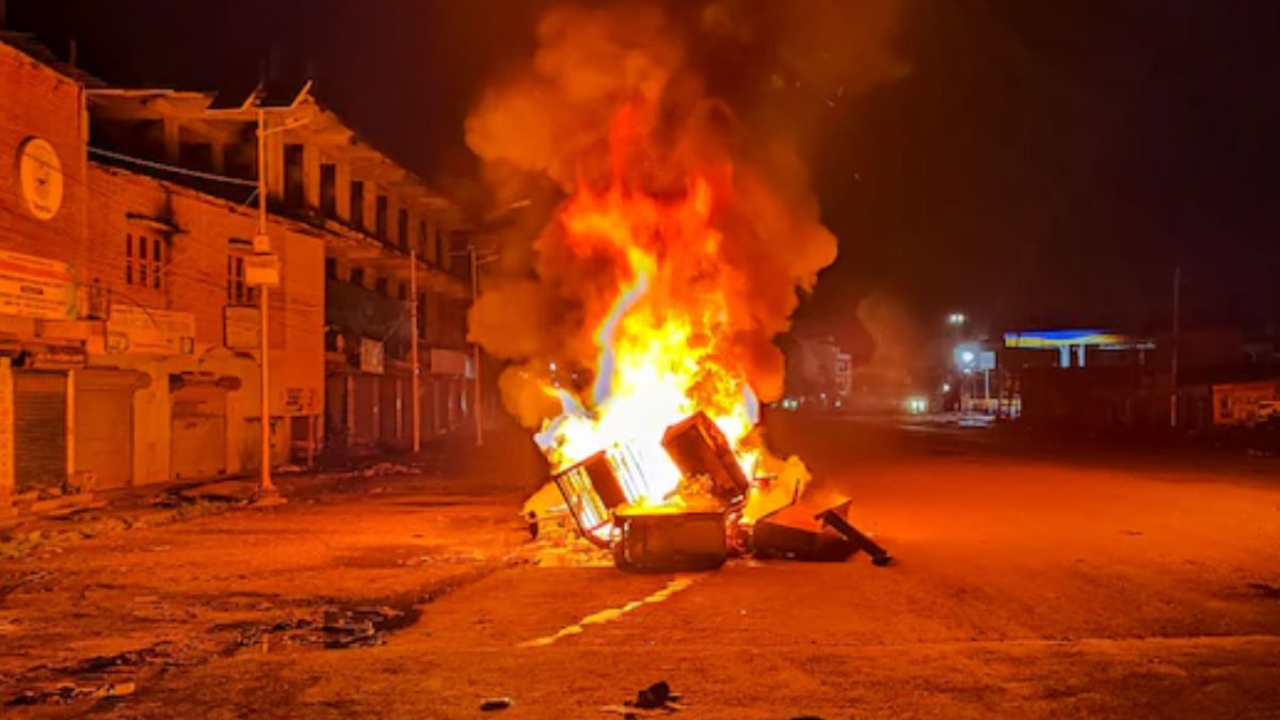 Manipur violence: 2 dead, 9 injured in firing by militants Manipur violence: 2 dead, 9 injured in firing by militants