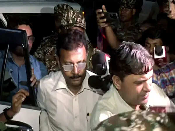 Kolkata case: RG Kar’s ex-principal Sandip Ghosh arrested | India News Kolkata case: RG Kar’s ex-principal Sandip Ghosh arrested | India News